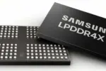 Samsung LPDDR4X memory module and its black packaging on a white surface.